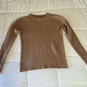 Time and Tru Women's Brown Crew Neck Sweater